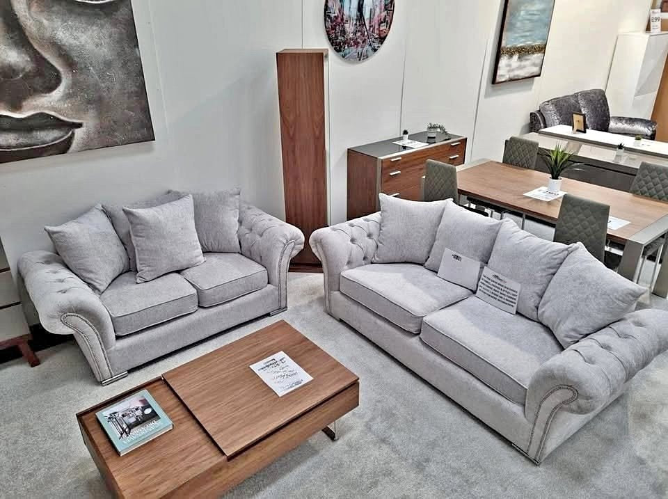 🛋️ Nicole Sofa Set